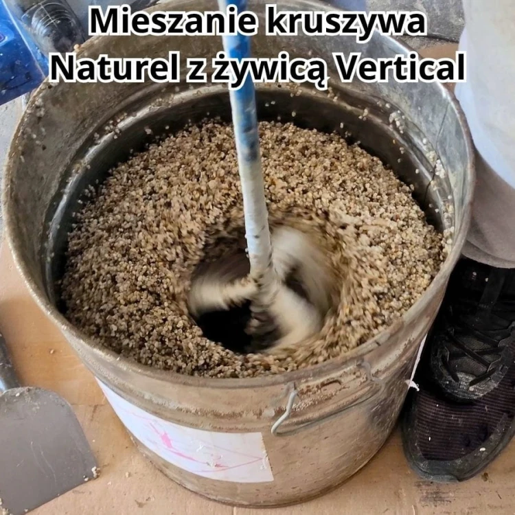 Zestaw do pionów kamienny dywan - Grunt Żywica Spoiwo Kruszywo PION na 2m2