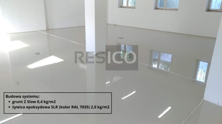 samorozlewna samopoziomujaca sie posadzka z zywicy epoksydowej gladka.jpg